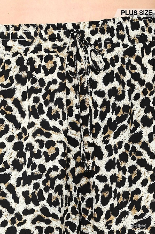 Leopard Print Side Pocket  Shorts
