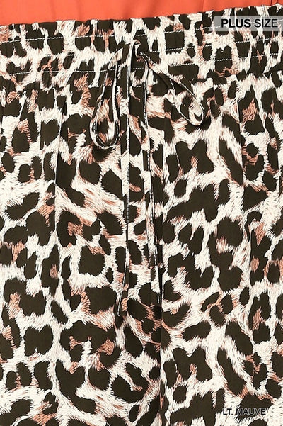 Leopard Print Side Pocket Shorts